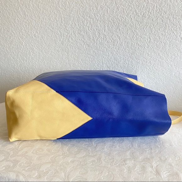 Celine Vertical Blue Cabas Tote - Picture 7 of 14